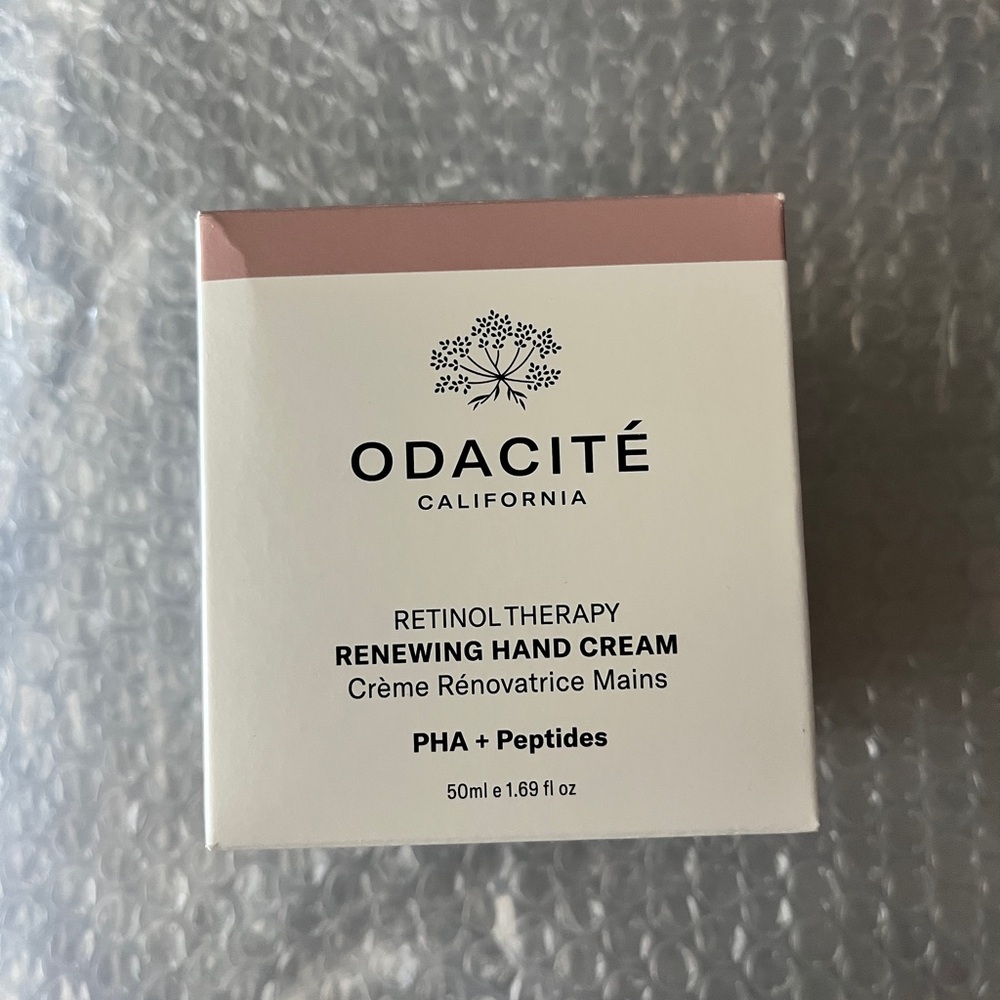 Odacité Retinol Therapy Hand Cream